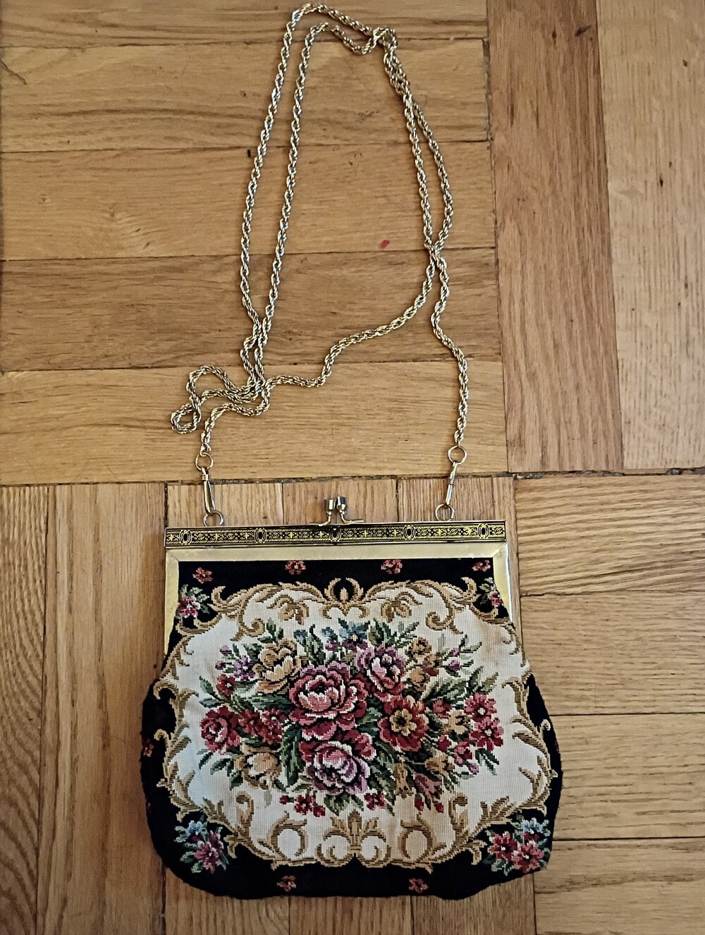 Vintage Floral Tapestry Evening Bag with Gold Chain